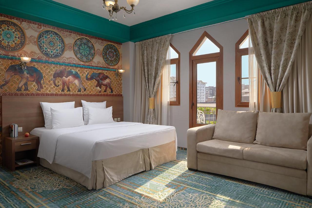 سوخومي Garuda Boutique Hotel المظهر الخارجي الصورة