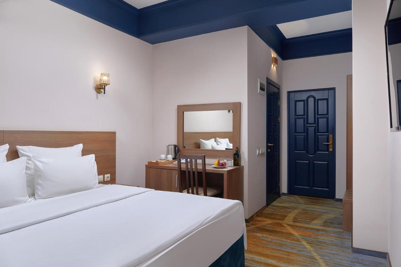 سوخومي Garuda Boutique Hotel المظهر الخارجي الصورة