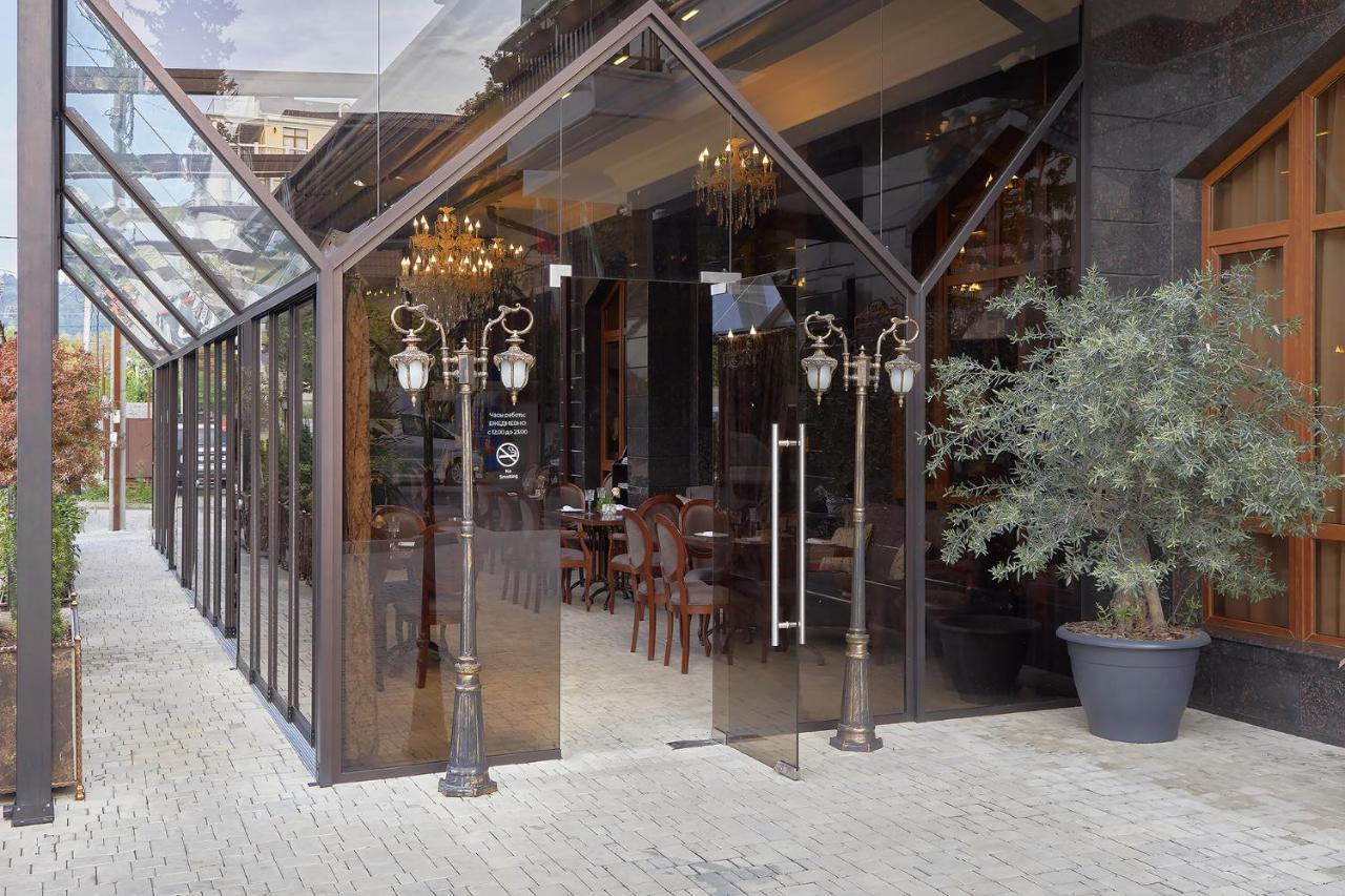 سوخومي Garuda Boutique Hotel المظهر الخارجي الصورة