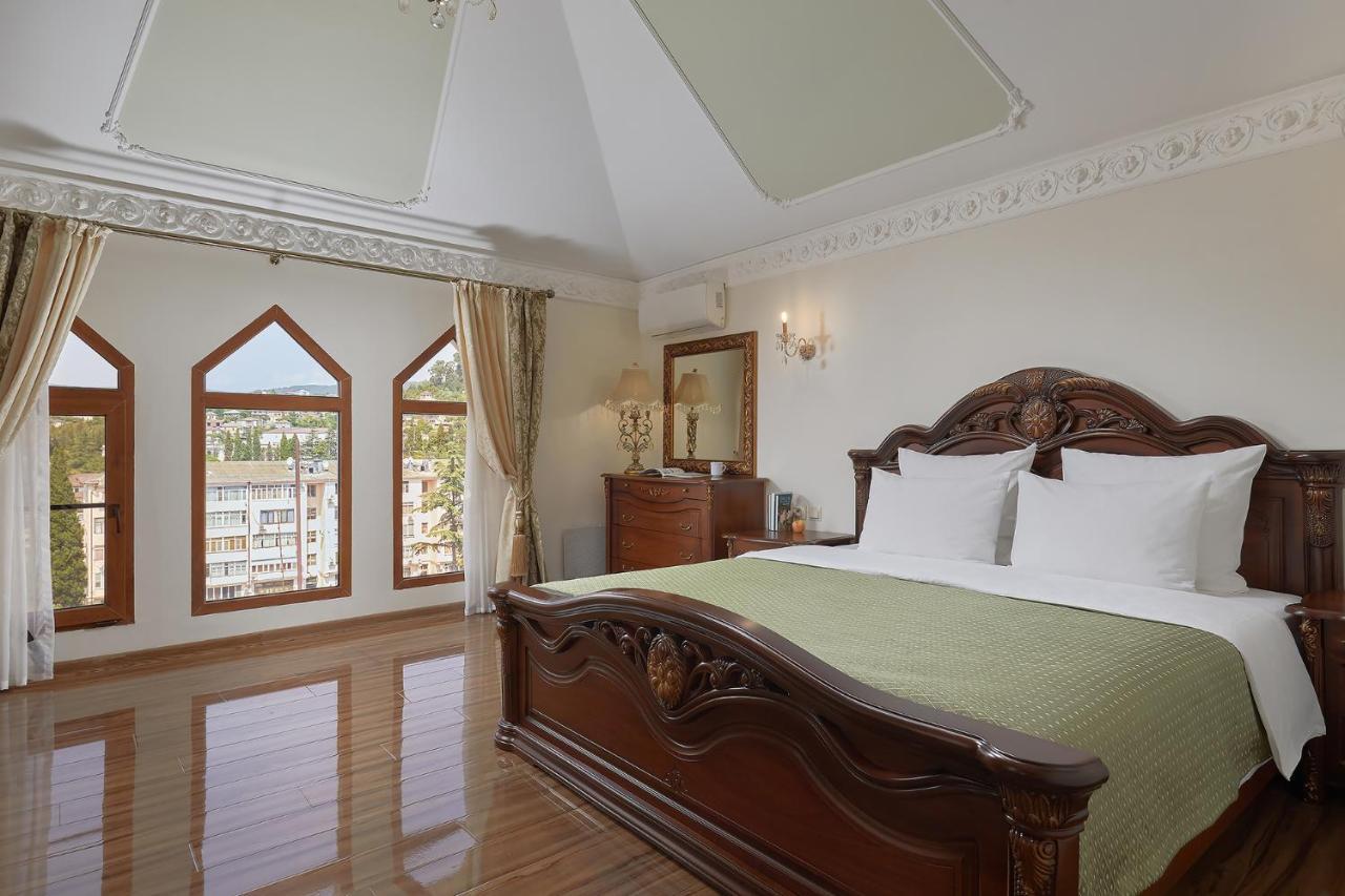 سوخومي Garuda Boutique Hotel المظهر الخارجي الصورة
