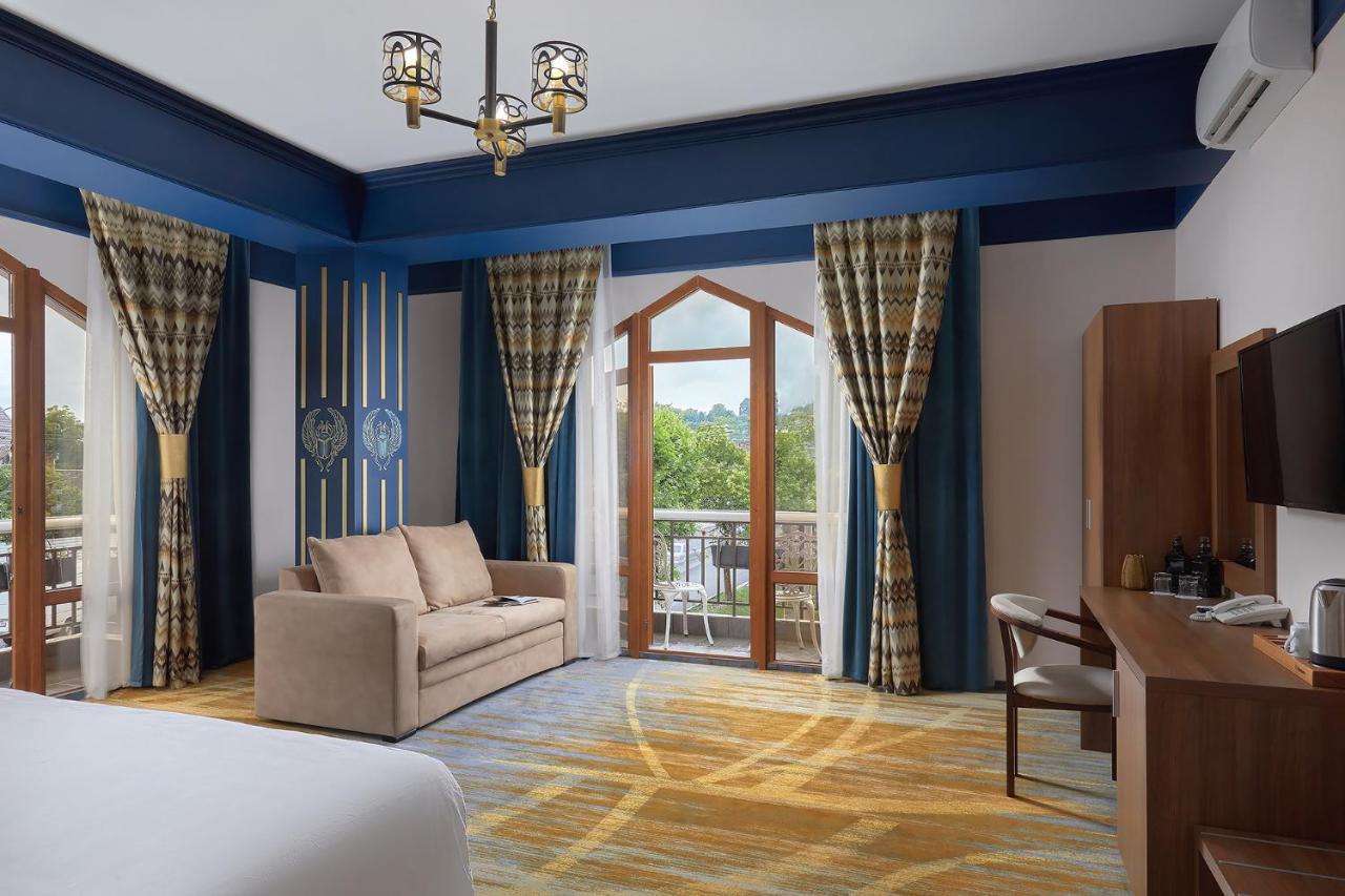 سوخومي Garuda Boutique Hotel المظهر الخارجي الصورة