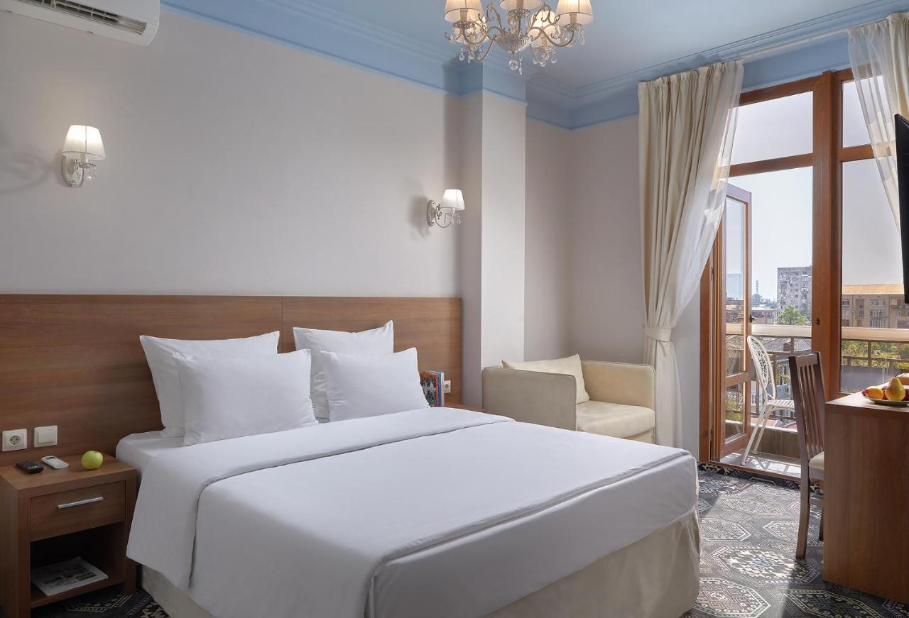 سوخومي Garuda Boutique Hotel المظهر الخارجي الصورة